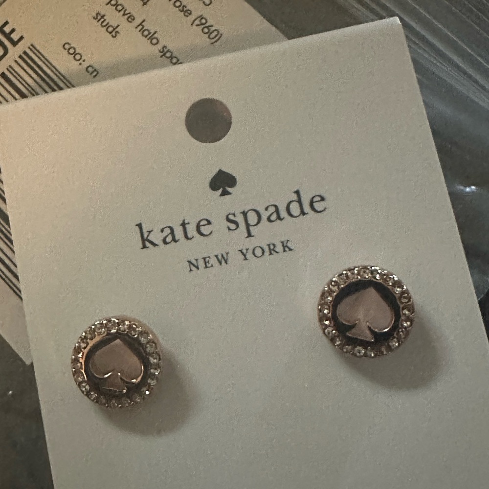 🔥NWT KATE SPADE SPOT THE SPADE EARRINGS,CLEAR/GOLD🔥 - Picture 6 of 6